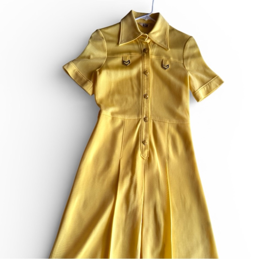Vintage A-Line dress made in Japan, elegant, business, soft yellow